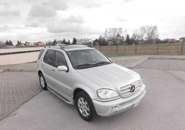 Mercedes-Benz ML cena 29999 przebieg: 196000, rok produkcji 2005 z Jarosław małe 436